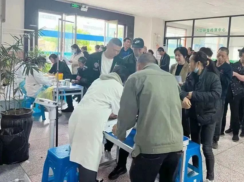 浙江百茂板業(yè)有限公司,竹膠板,車箱地板,磚機(jī)托板,建筑模板