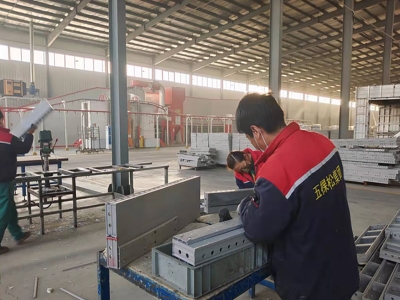 什么是建筑模板？